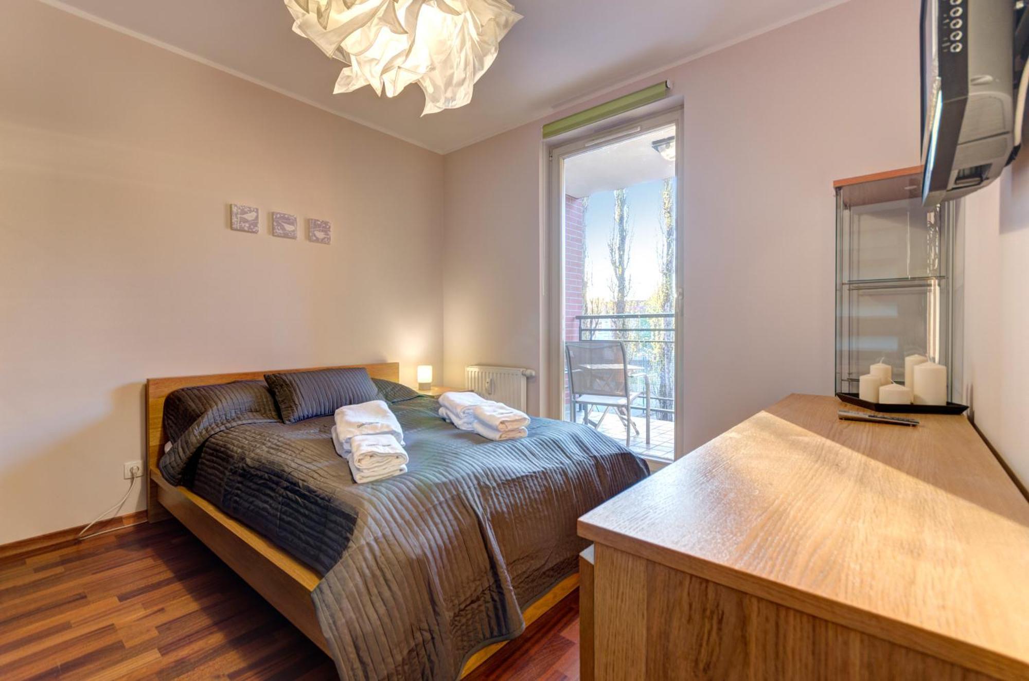 Dom & House - Apartamenty Kamienice Nad Motlawa Danzig Zimmer foto